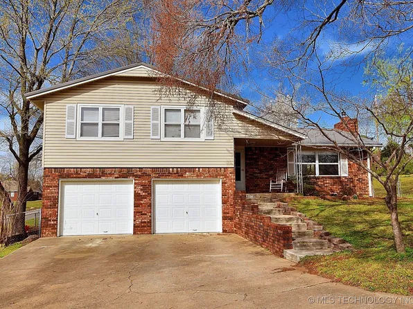 1004 S Owens Ave, Tahlequah, OK 74464