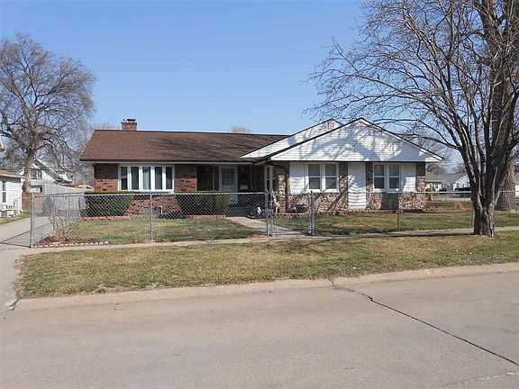 3rd image of 3604 Avenue D