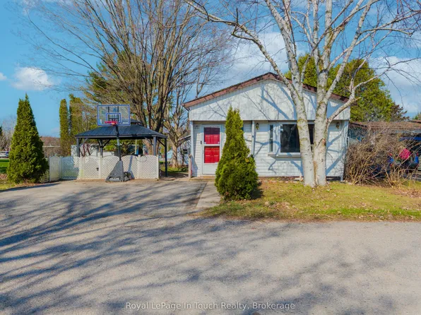 30 Berts Rd, Midland, ON L4R 0B9
