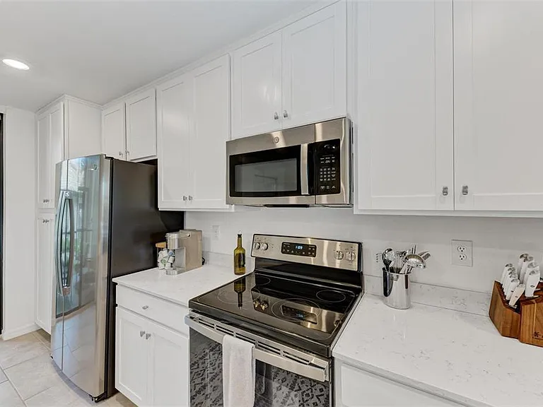 5685 Palmer Cir #105 — Photo 12