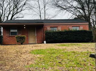 4809 Cottonwood Dr NW, Huntsville, AL 35810