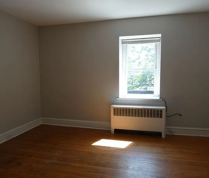 521 S 42nd St #3 — Photo 5