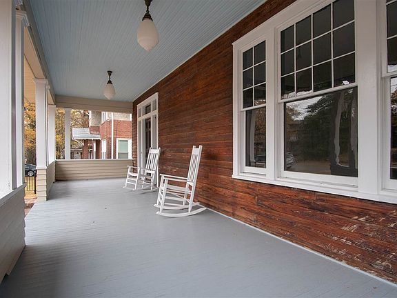 2nd image of 134 Terrace Pl