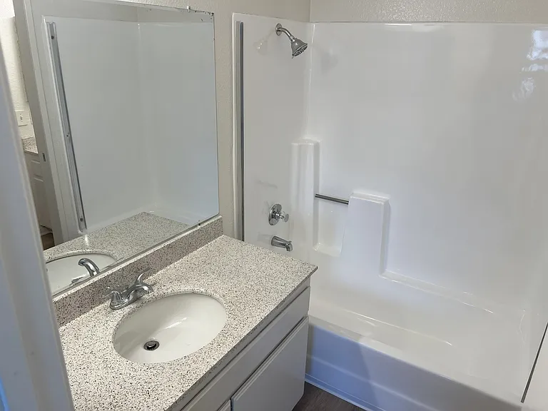 28691 Calle Del Lago #C — Photo 2