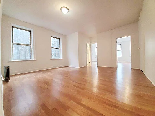 Rented by Bruma Realty LLC | media 1