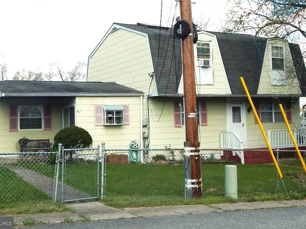 96 Packard Ave, Glen Burnie, MD 21061