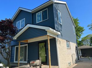 2003 Nakota Rd, Royal Oak, MI 48073