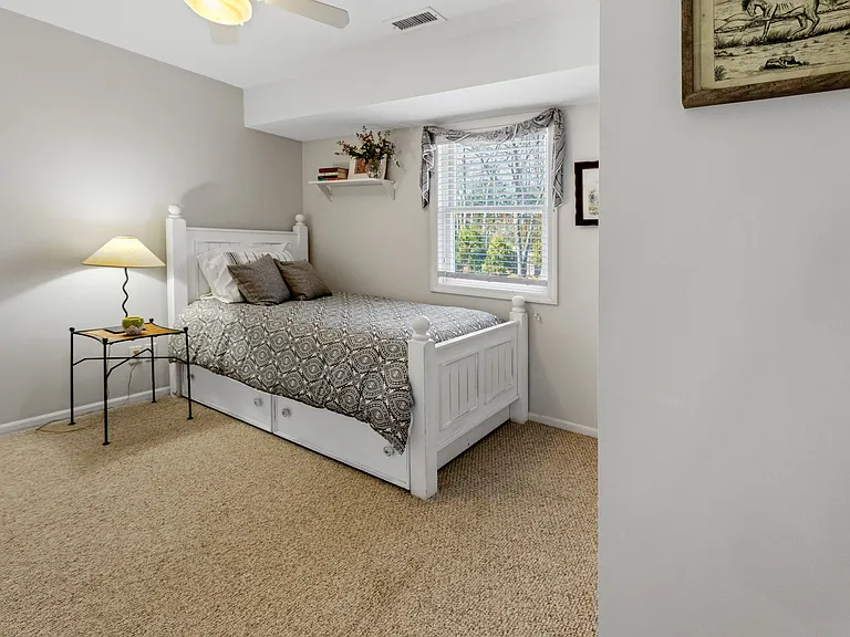 Horizon Dr — Photo 24