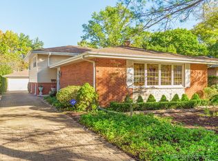 1336 Oak St, Western Springs, IL 60558