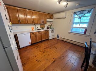 30 Grant Ave #3, Northampton, MA 01060