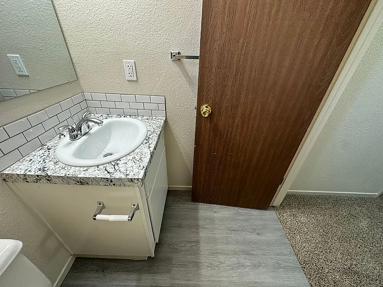 114 S Parsons Ave #G — Photo 36