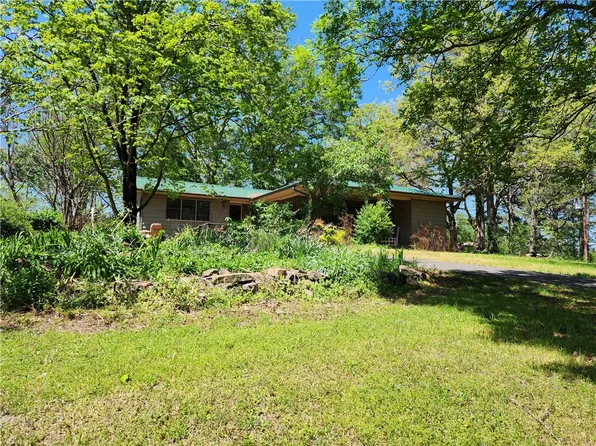 20 W Green St, Paris, AR 72855