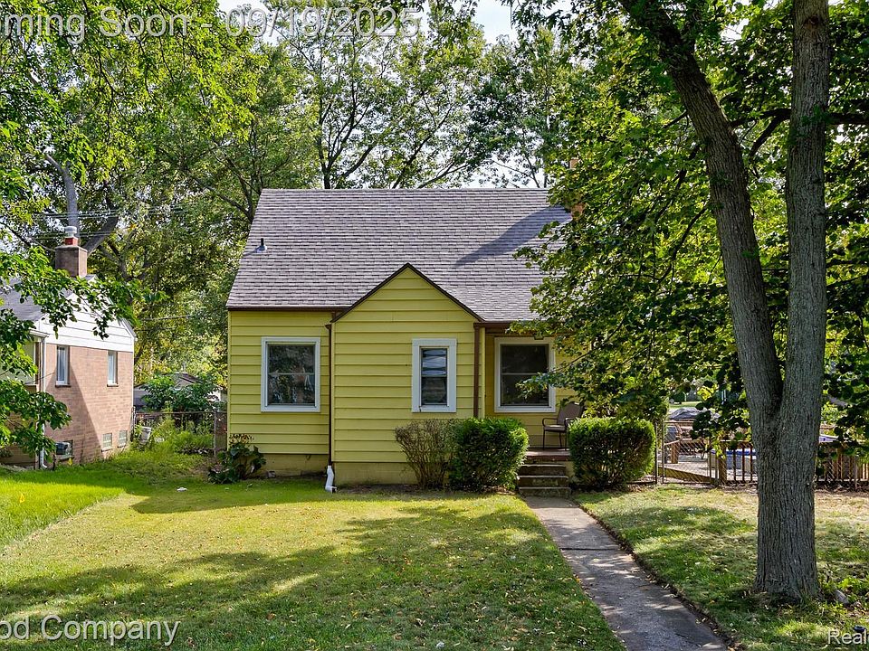 1st image of 19501 Jeanette St