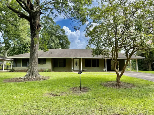 9384 S Riveroaks Dr, Baton Rouge, LA 70815
