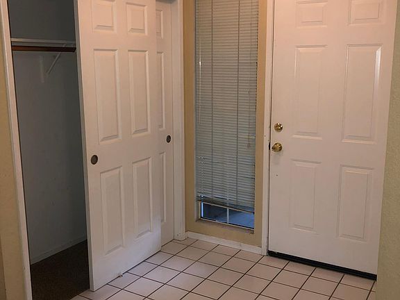 3rd image of 980 Beaver Park Way