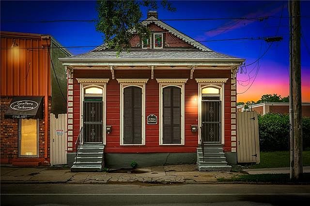 1st image of 2119 N Claiborne Ave