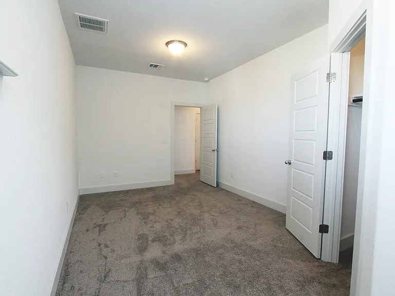 1507 Homespun Rd — Photo 30