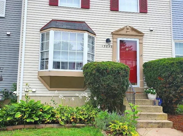 13859 Laura Ratcliff Ct, Centreville, VA 20121