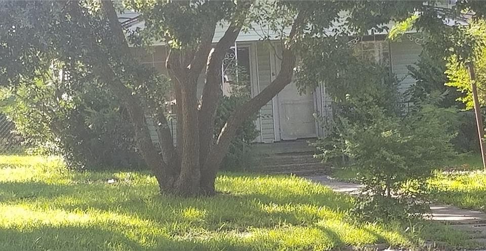 1st image of 735 Thomas Blvd