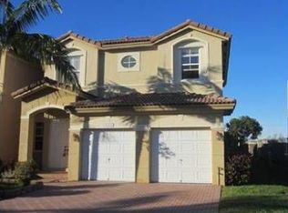 11203 NW 75th Ter, Doral, FL 33178