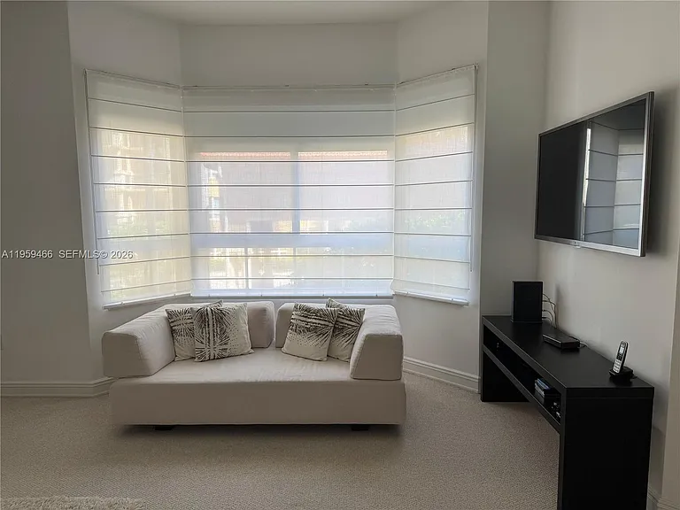 16100 Emerald Estates Dr #278 — Photo 6