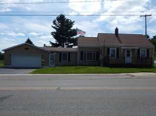 117 W Traverse Bay Rd, Lincoln, MI 48742