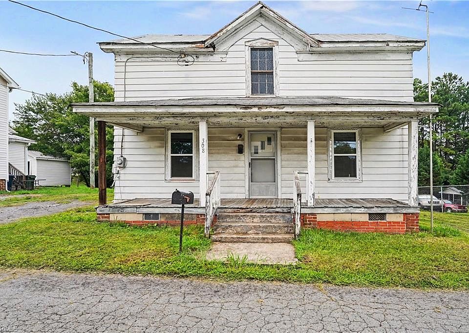 1st image of 308 Bristol St