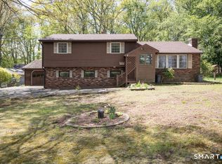 245 Grieb Rd, Wallingford, CT 06492