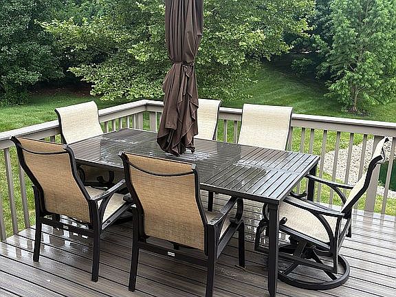 5th image of 7491 Great Waters Ln