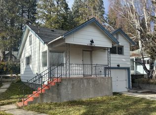 359 Oregon St, Weed, CA 96094