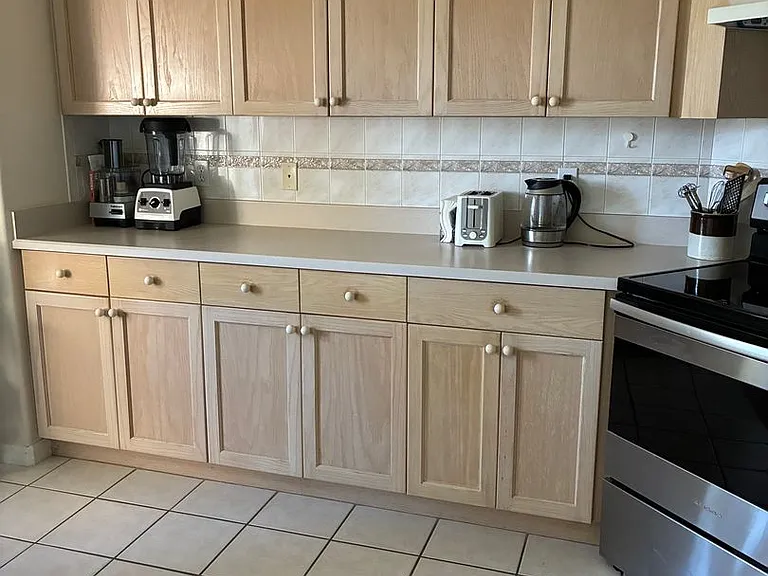30 Fenwick Ln — Photo 9