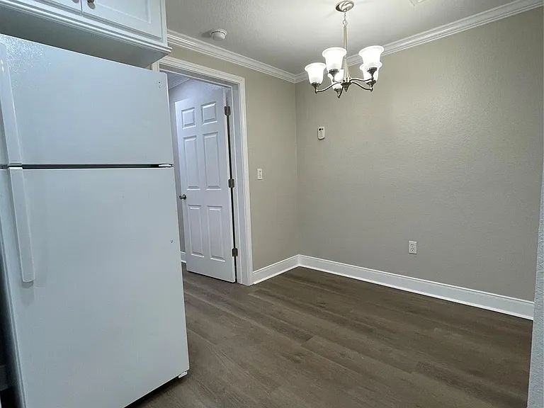 309 Ryan St — Photo 14