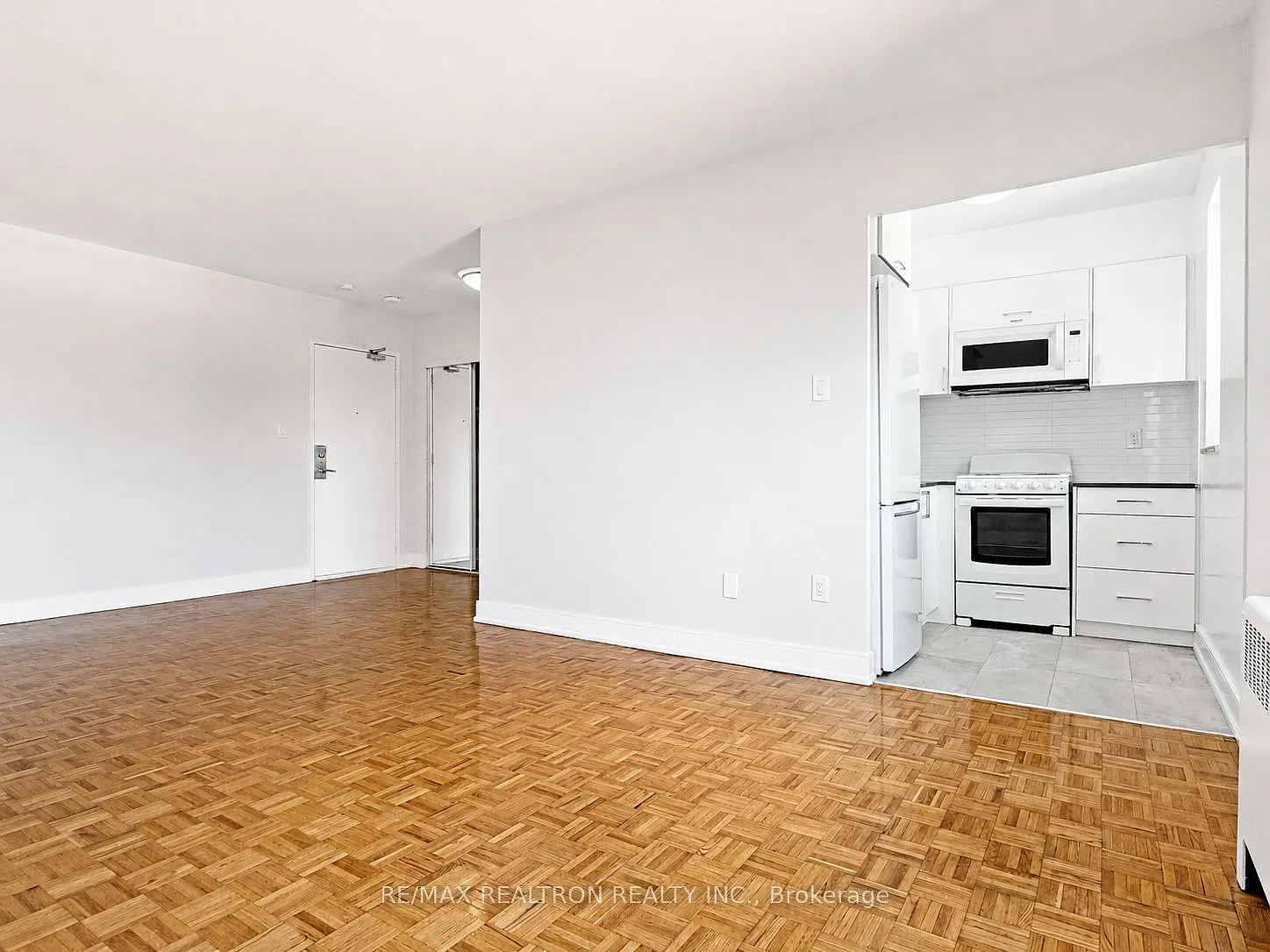 Studio, $1,795 — Photo 4