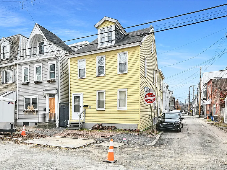 54 S 19th St #1 — Photo 1