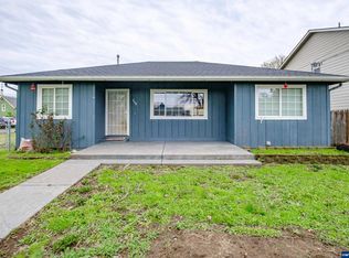 268 N Grand St, Independence, OR 97351