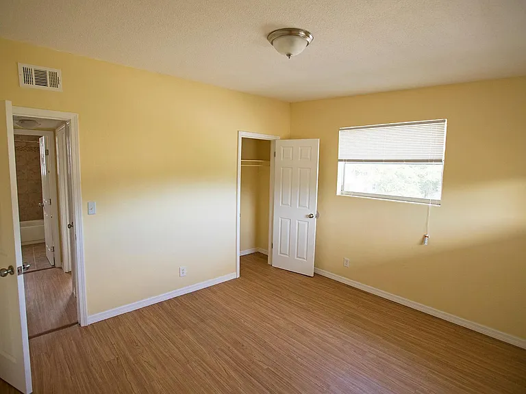 1225 Harrison St — Photo 18
