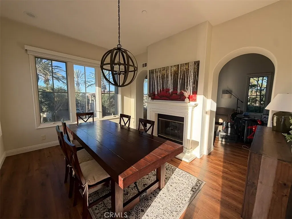 3 bed, 3.5 bath, 3333 sqft, $19,995 — Photo 3