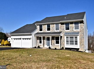 124 Girard Ave, Hatboro, PA 19040
