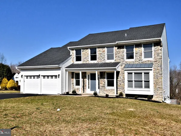 124 Girard Ave, Hatboro, PA 19040
