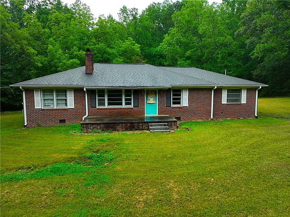 5th image of 3961 Forrester Rd