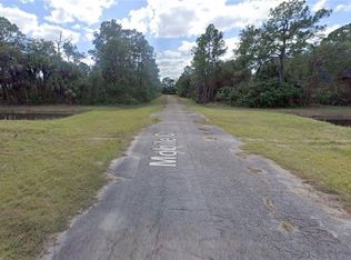 1844 Mobile Ct, Lehigh Acres, FL 33972