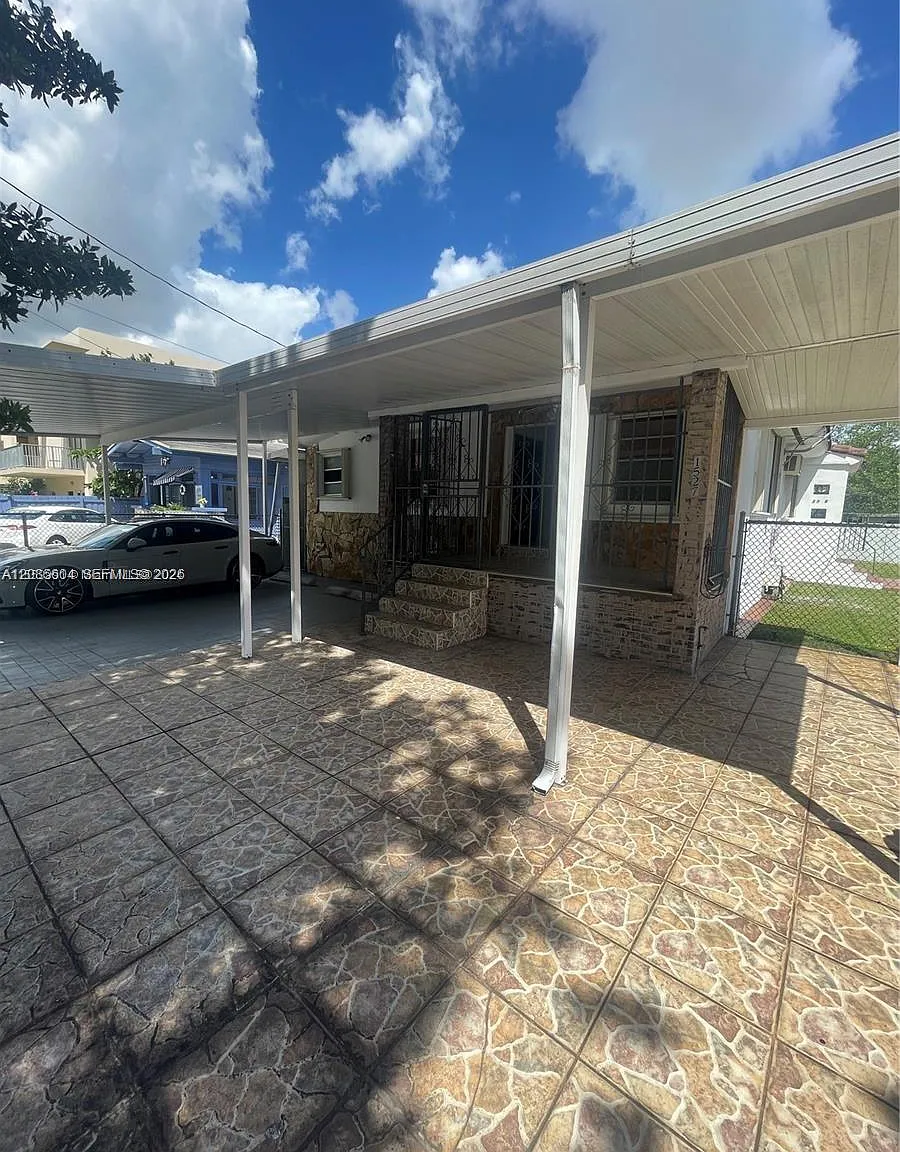 Lawrence Estates Land Cos — Photo 2
