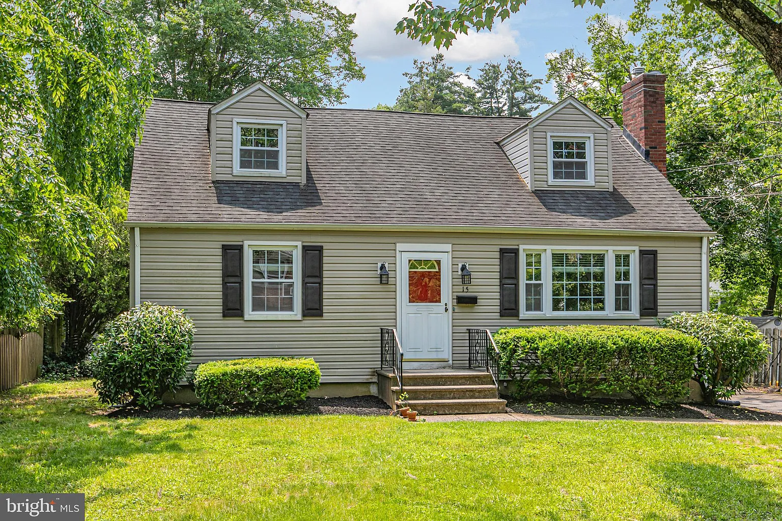 15 Hillside Rd photo 1