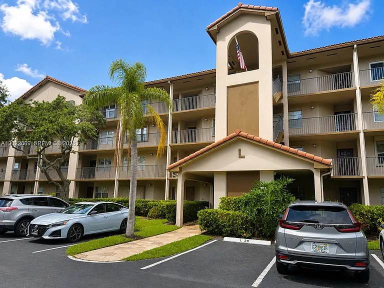 1200 SW 125th Ave #208L — Photo 7