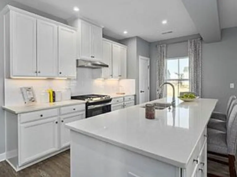 700 Arbuckle St #700 — Photo 4