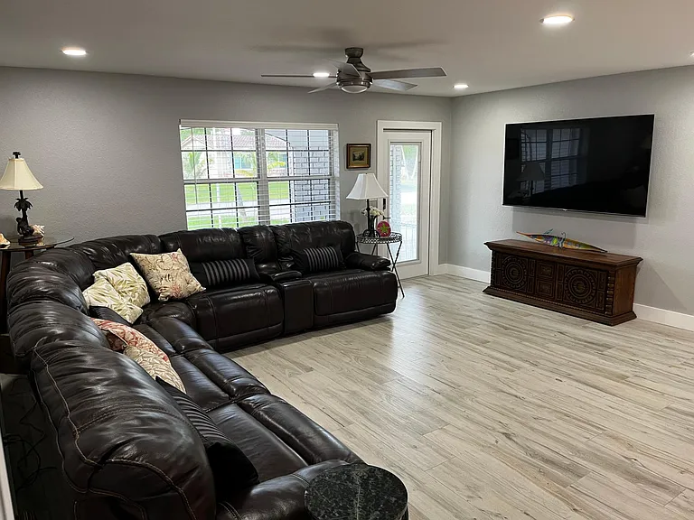 4540 NW 12th Dr — Photo 6