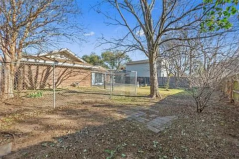 5324 Lake Lindenwood Dr — Photo 28