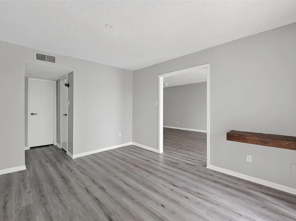 10110 Forum West Dr APT 534, Houston, TX 77036