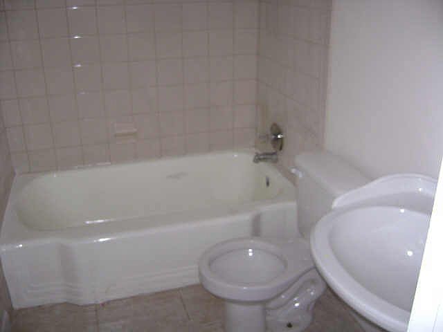 2nd image of 1451 Moray St SW