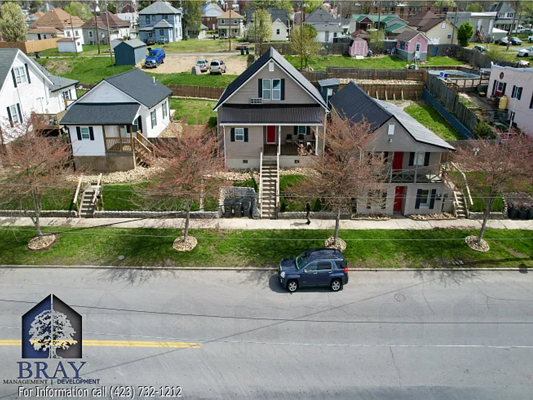 801 E Sullivan St — Photo 3